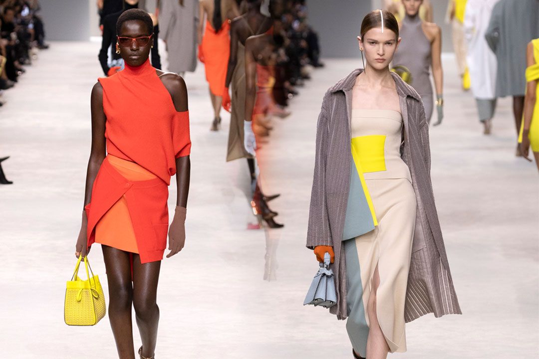 Milan Fashion Week: Fendi's star-studded runway show saw Naomi Campbell,  Linda Evangelista and Kate Moss gracing the front row as models showed off  colour-blocked leather pieces and knitwear