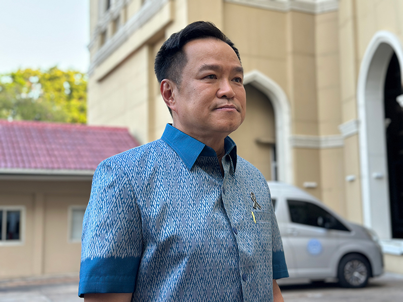 อนุทิน ชาญวีรกูล