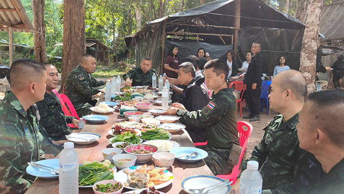 แม่ทัพกุ้ง ลงพื้นที่ช่องบก