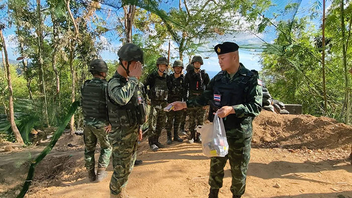 แม่ทัพกุ้ง ลงพื้นที่ช่องบก