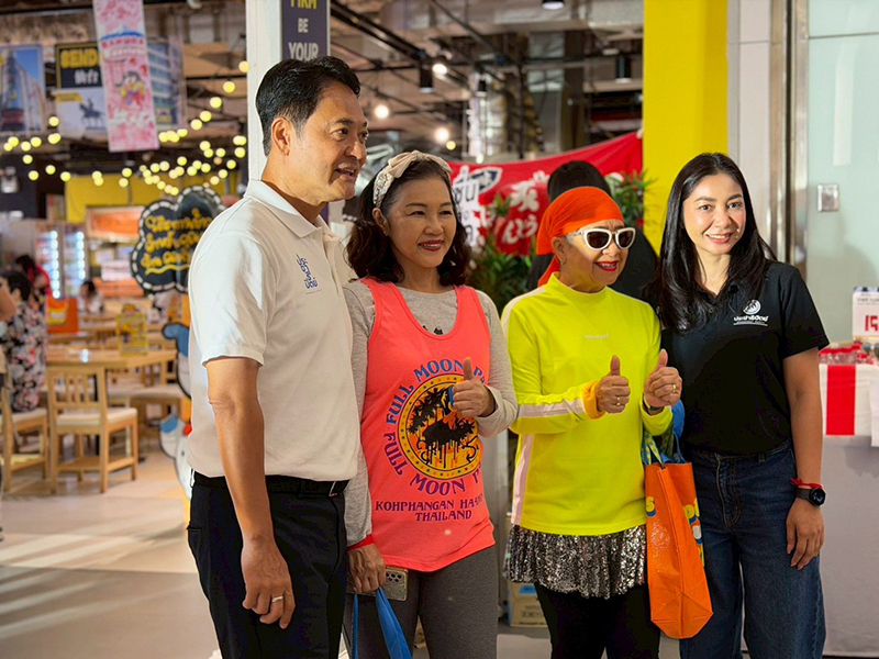 อนุชา บูรพชัยศรี