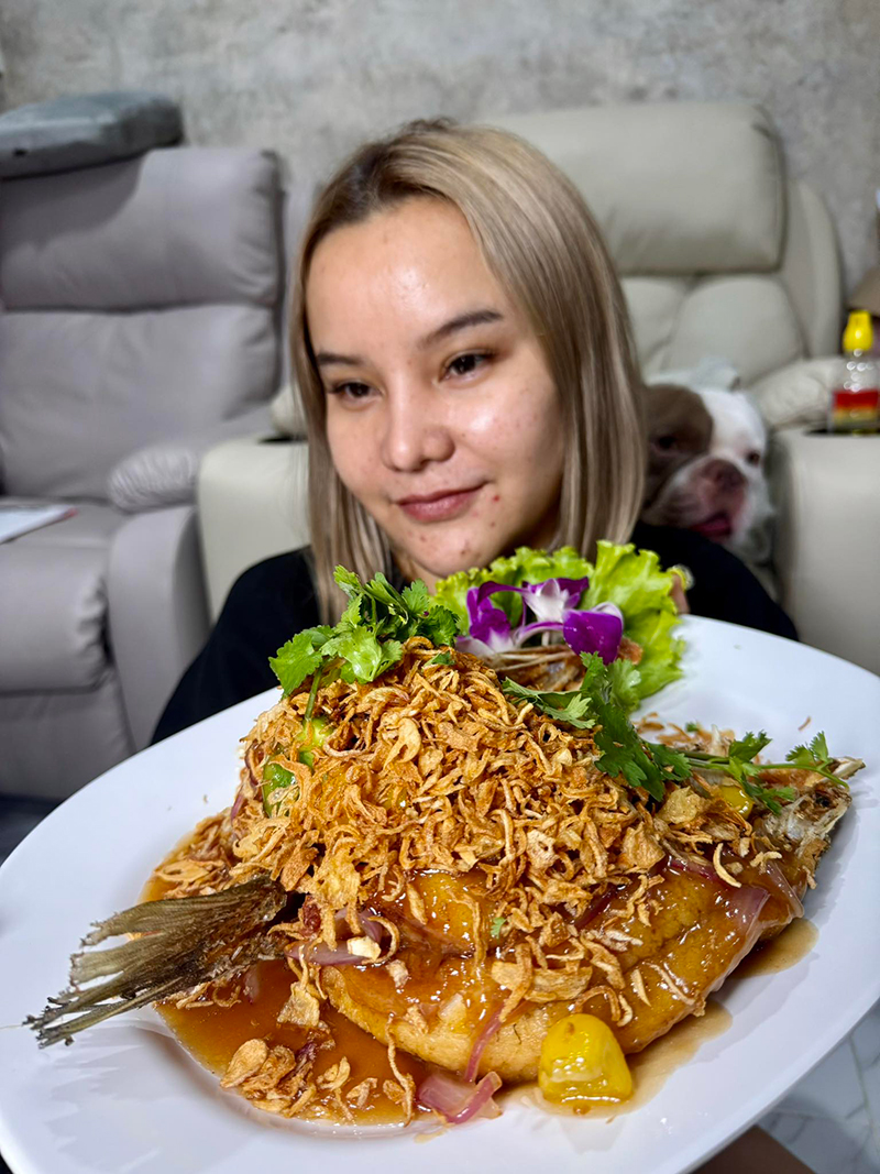 เหมย หมึกเป็นซาซิมิ