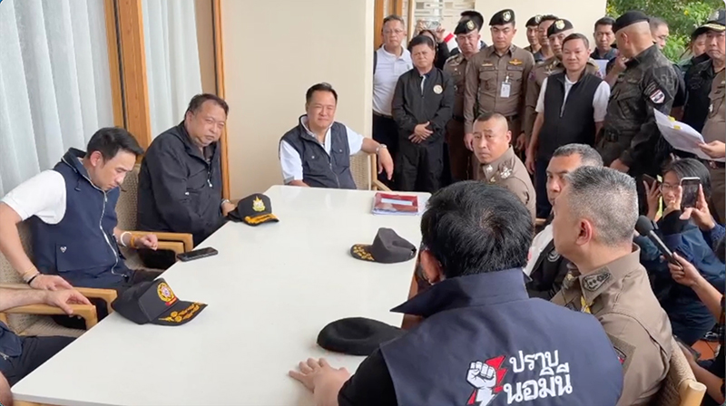 นายกรัฐมนตรีลงพื้นที่