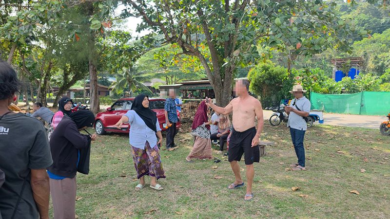 ชาวบ้านเกาะยาวน้อย