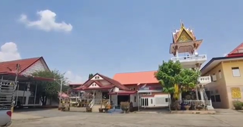 เจ้าอาวาสวัดดังสีคิ้ว