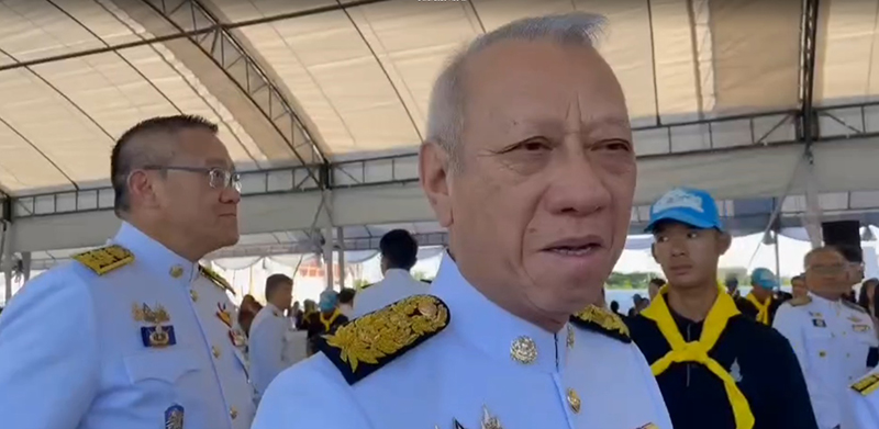 พิพัฒน์ รัชกิจประการ 
