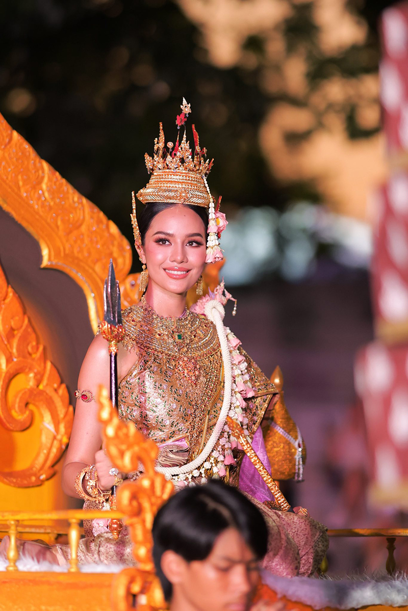 โอปอล สุชาตา