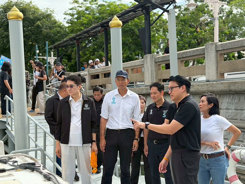 อนุชา บูรพชัยศรี