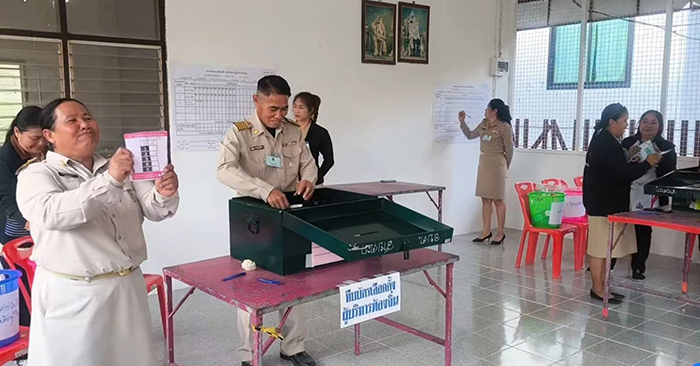 หญิงลี ศรีจุมพล พ่ายศึกเลือกตั้งบ้านใหญ่ 14 คะแนน