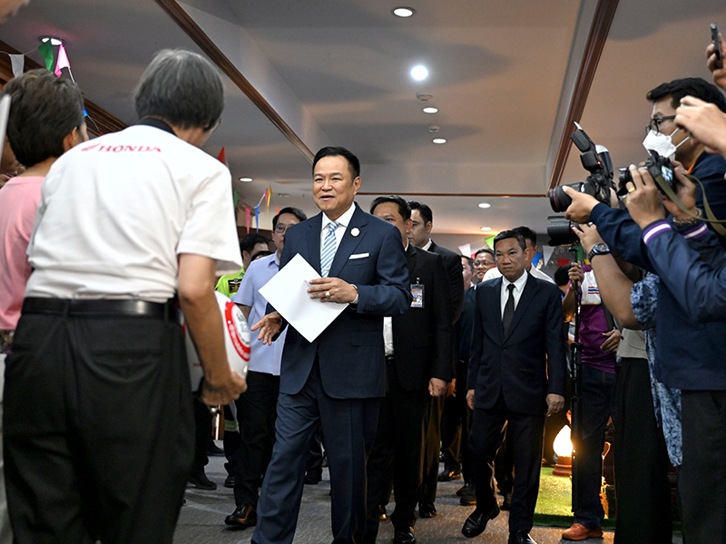 นายกรัฐมนตรี