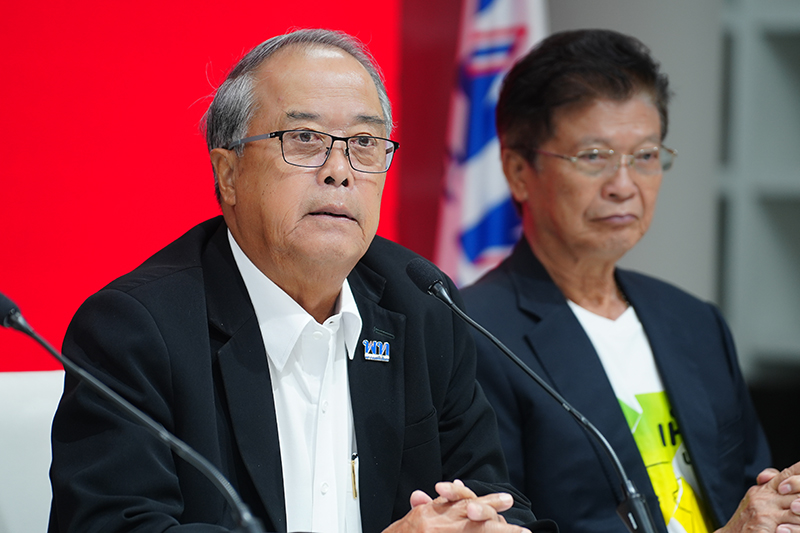 ชูศักดิ์ ศิรินิล