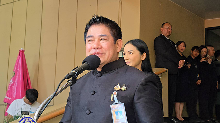 ธรรมนัส พรหมเผ่า