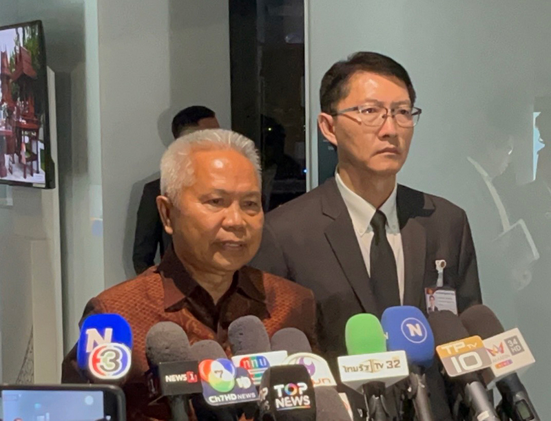 โสภณ ซารัมย์