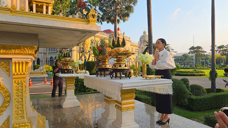 สุขสมรวย 