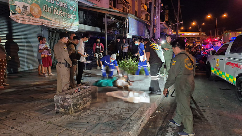 จยย. ชนรถพ่วง