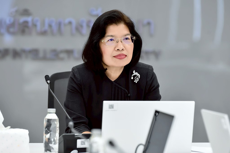 ดีเจนุ้ย