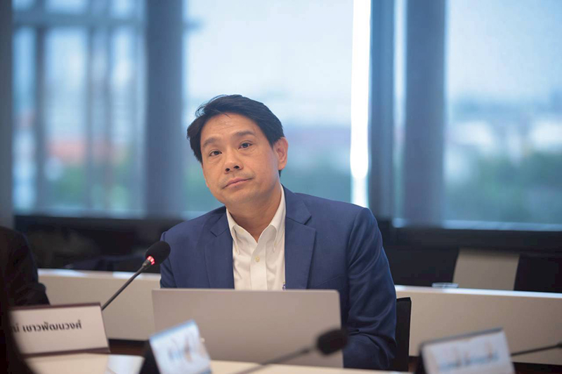 พิจารณ์ เชาวพัฒนวงศ์