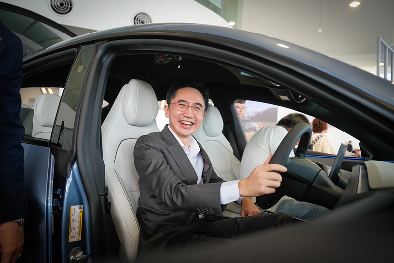 ยศชนัน วงศ์สวัสดิ์