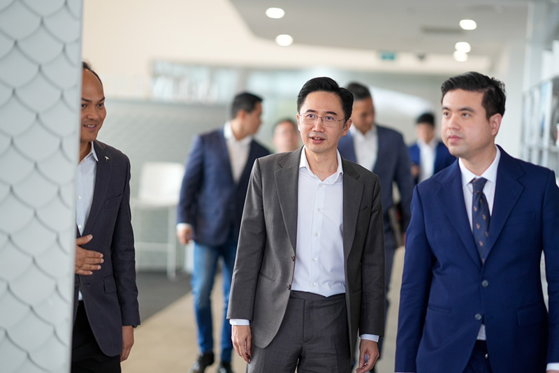 ยศชนัน วงศ์สวัสดิ์