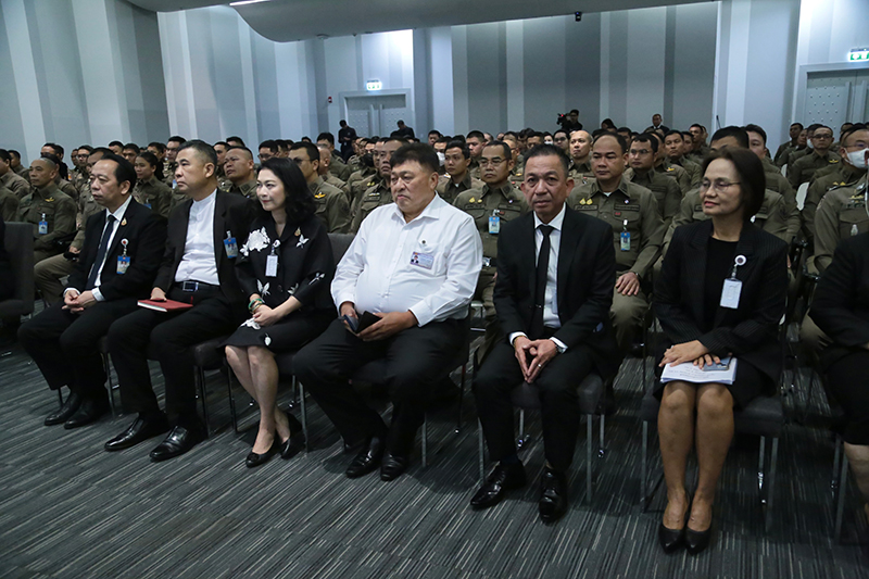 โสภณ ซารัมย์