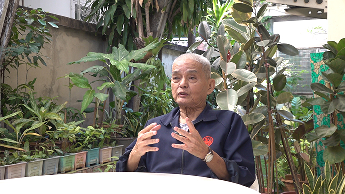 ขุม นวลสกุล