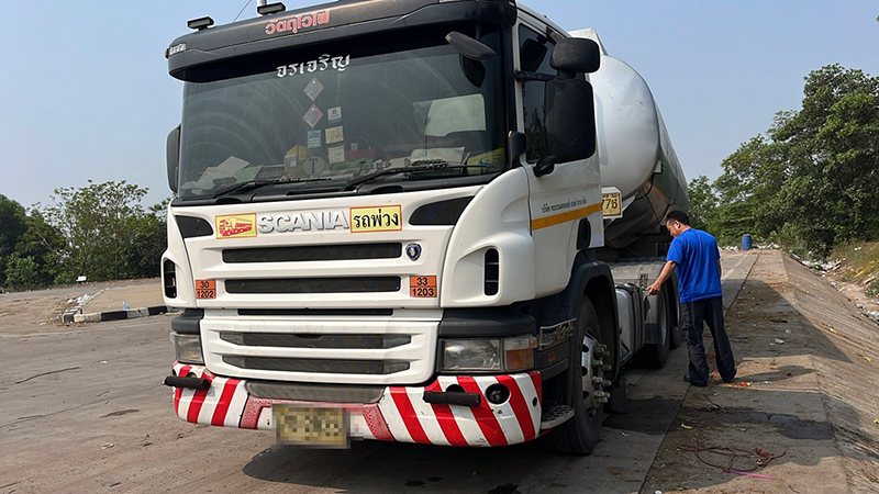 รถน้ำมัน