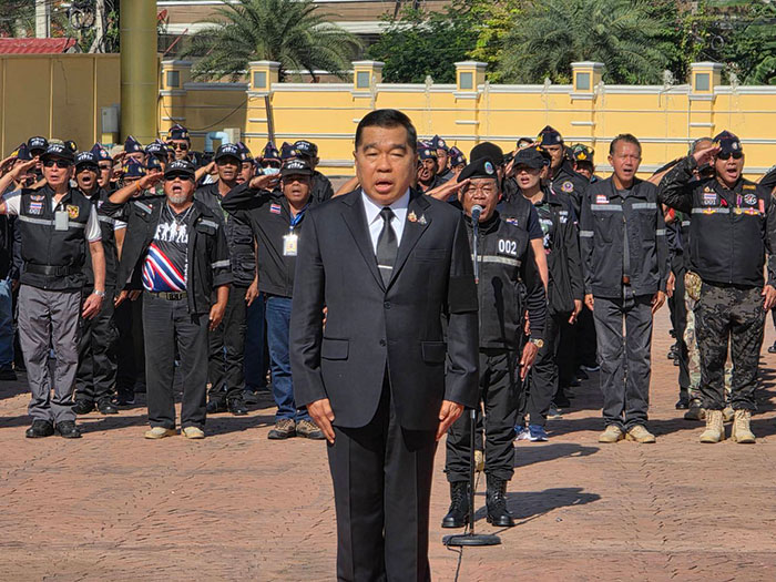 พลเอก ณัฐพล นาคพาณิชย์ 