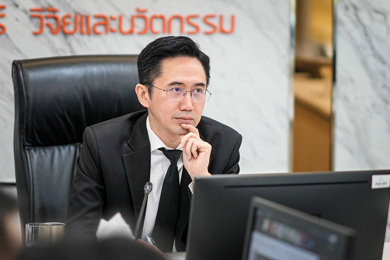 ยศชนัน วงศ์สวัสดิ์