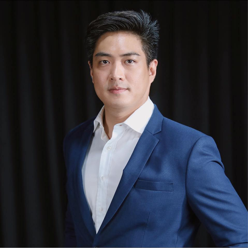 ชัยวัฒน์ สถาวรวิจิตร