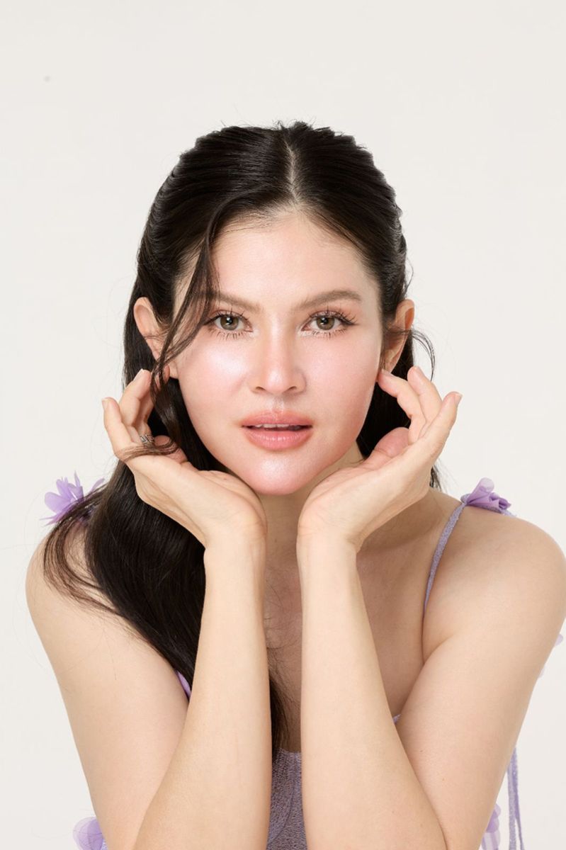 แอนนี่ บรู๊ค