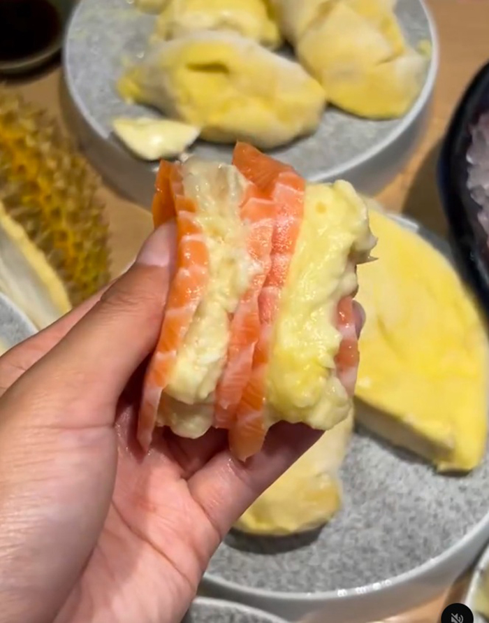 แซลมอนทุเรียนโชยุ