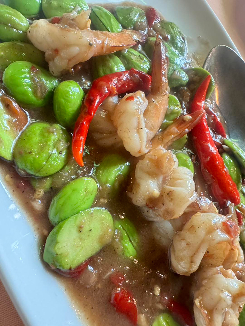 ลุงป้อม