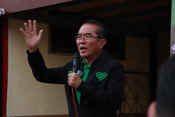 วรงค์ เดชกิจวิกรม