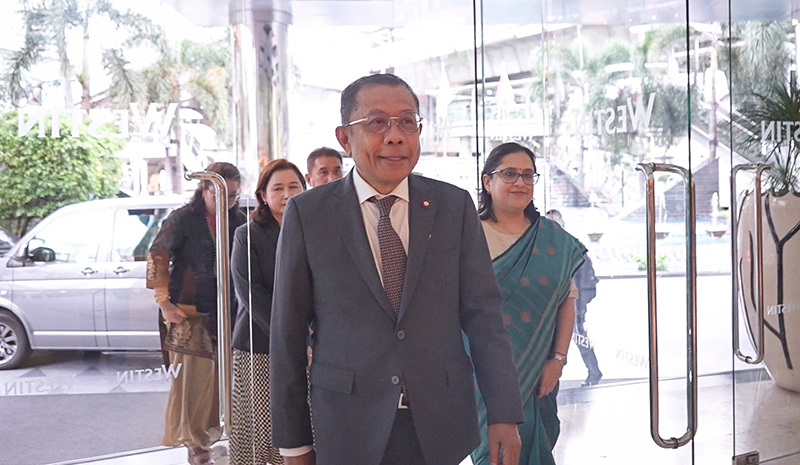 ศุภชัย ใจสมุทร