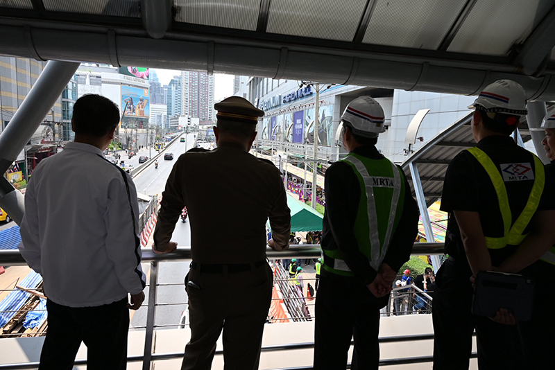 ปิดสะพานข้ามแยก