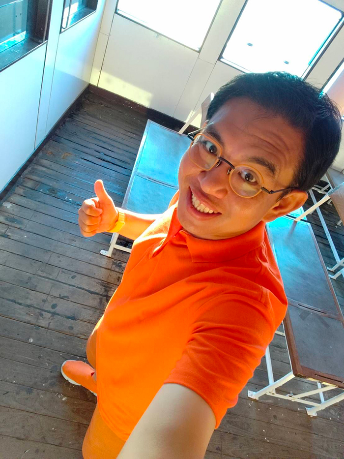 วิโรจน์ 