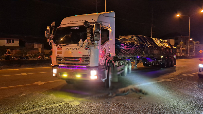 จยย. ชนรถพ่วง