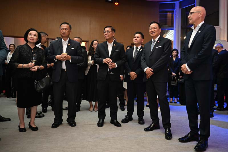 อนุทิน ชาญวีรกูล