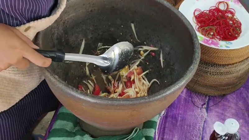 เจ้าของร้านส้มตำ