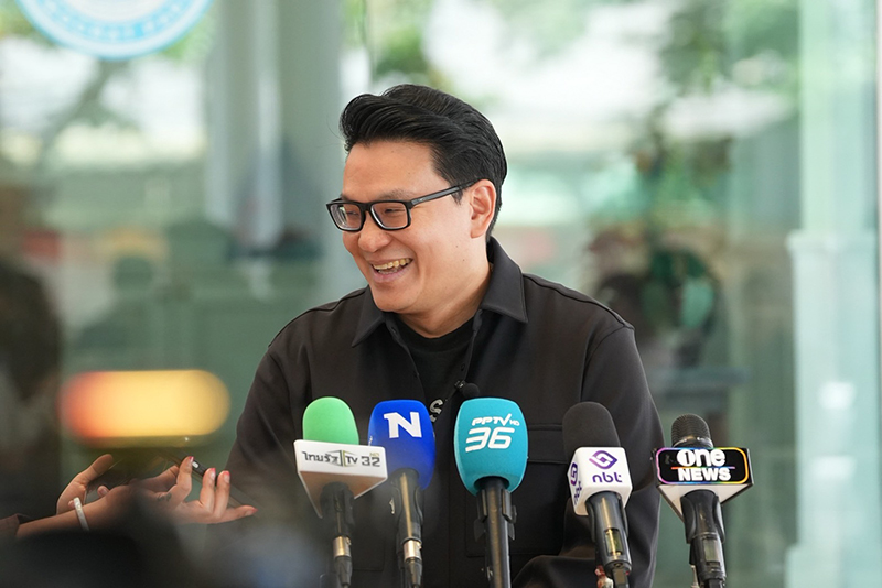สกลธี ภัททิยกุล