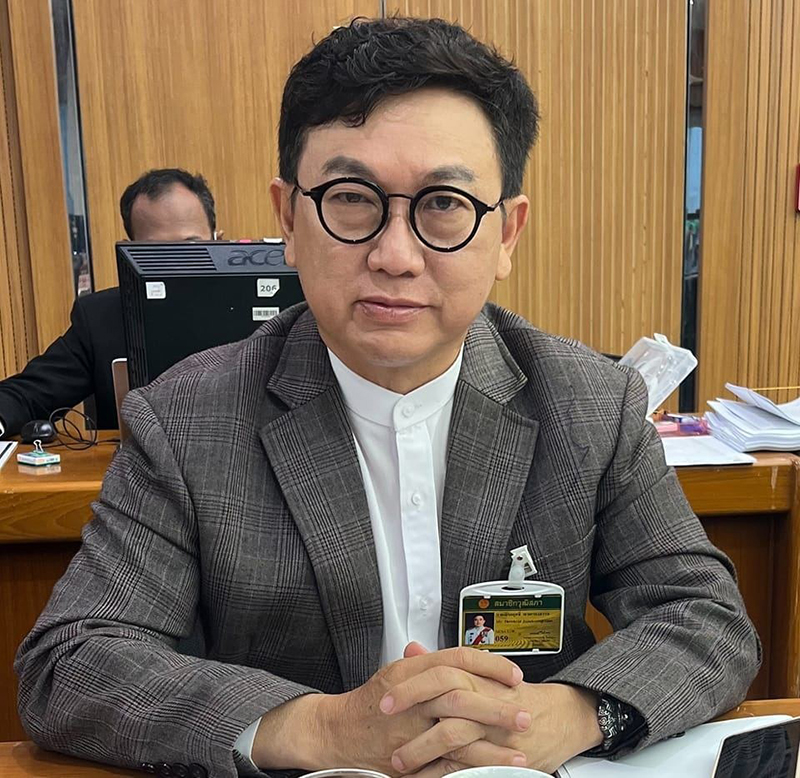 ดร.ดิเรกฤทธิ์ 