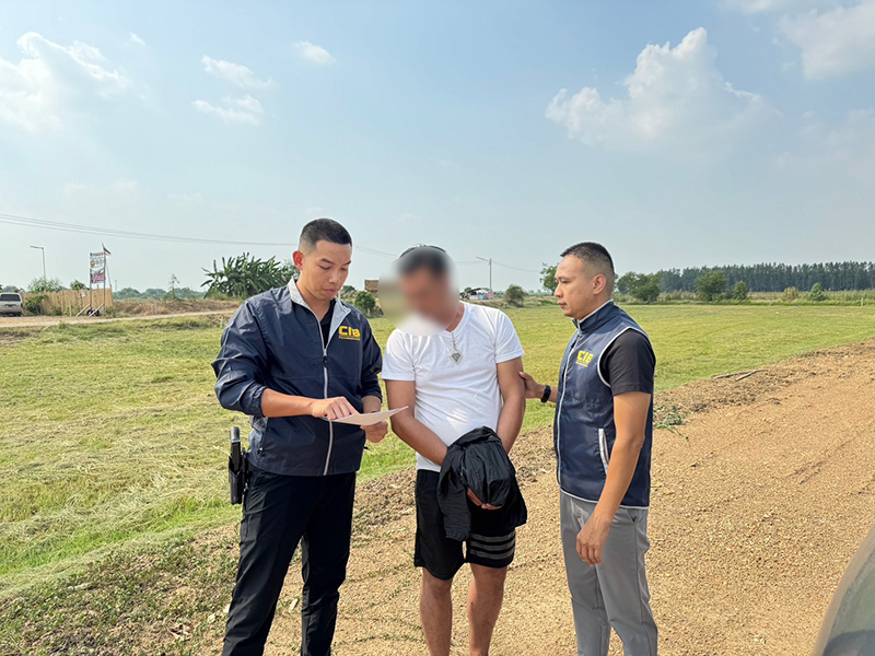 รวบหนุ่มสุดโหด กระชากศีรษะอดีตแฟนสาว 