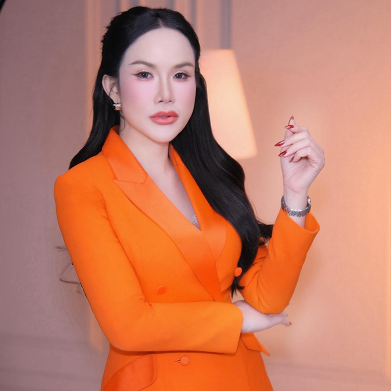 โค้ชส้ม