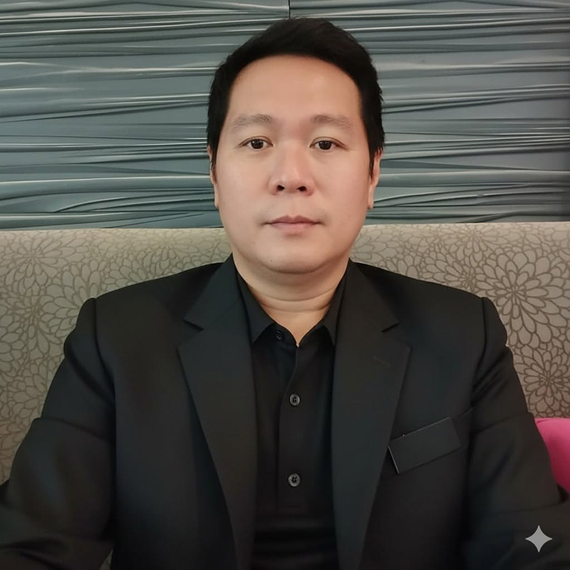 อานนท์ ศักดิ์วรวิชญ์