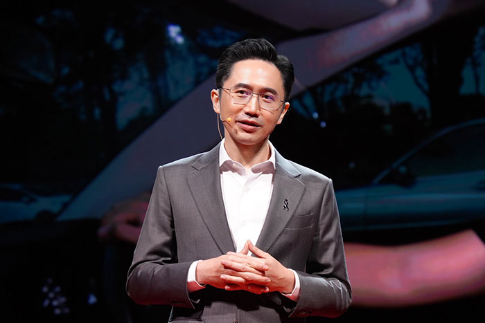 เพื่อไทย ชู ยศชนัน