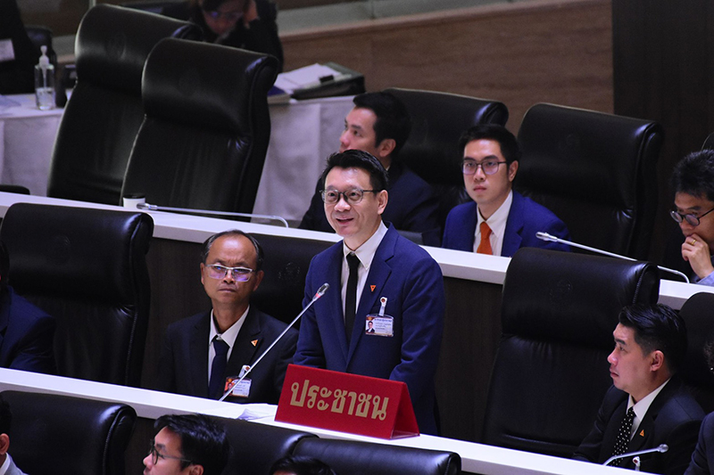 วีระยุทธ 