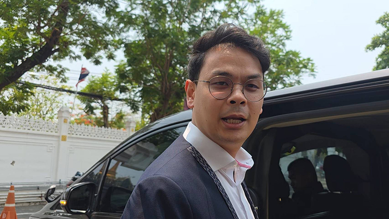 ไชยชนก​ ชิดชอบ