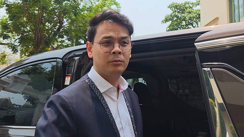 ไชยชนก​ ชิดชอบ