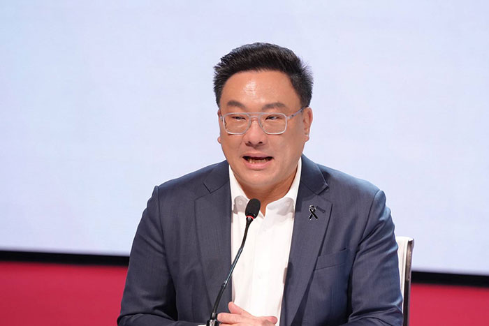 เพื่อไทย ชู ยศชนัน