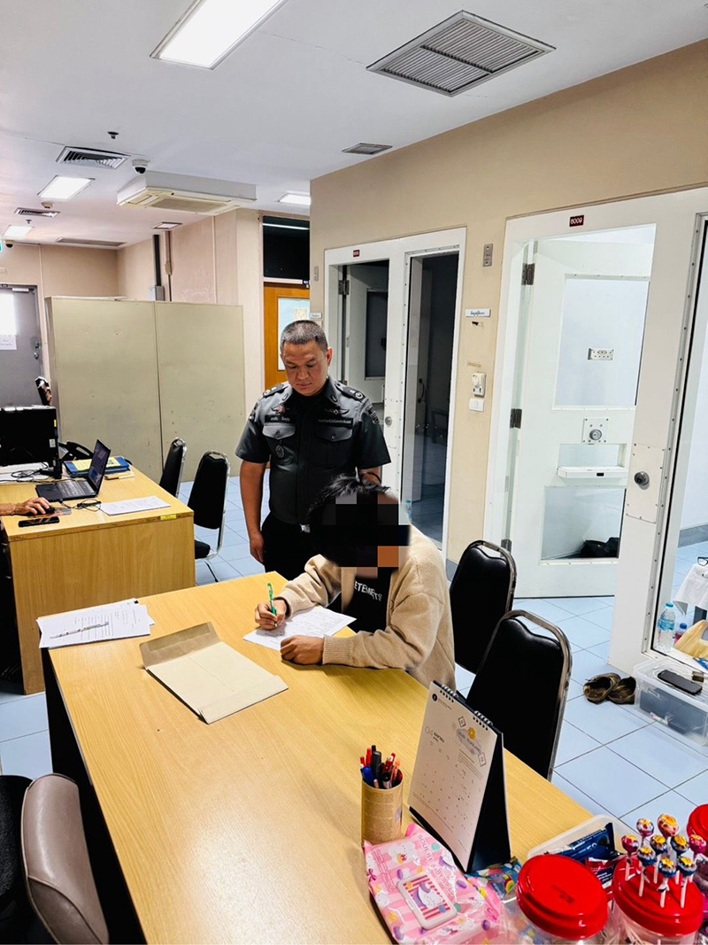 DSI ส่งตัวผู้ต้องหาคดีเว็บพนัน